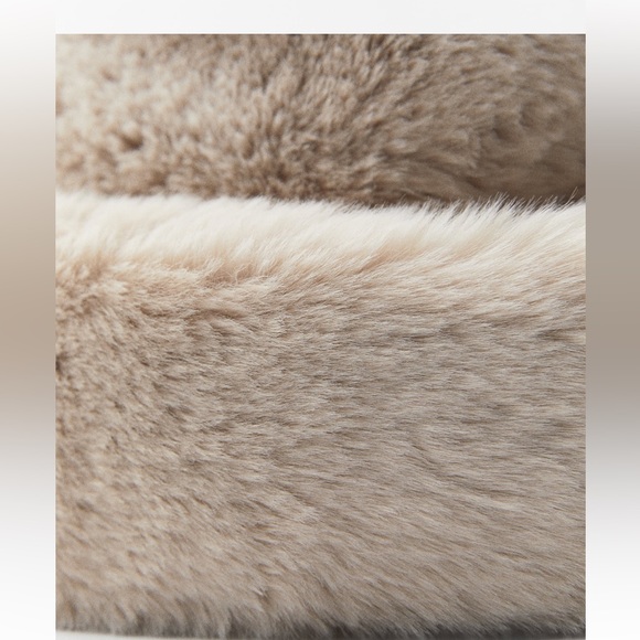 ZARA FAUX FUR HAT - Picture 4 of 6